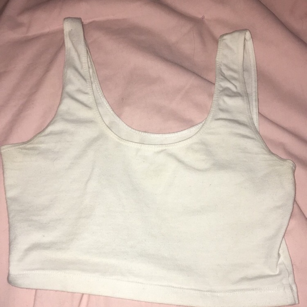 American Apparel Women's White Crop Top Size S